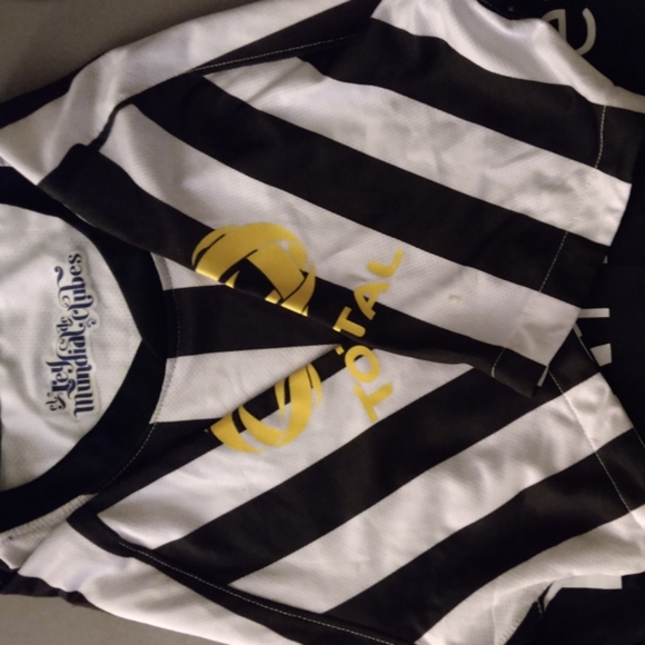Soccer Jersey - Picture 1 of 8